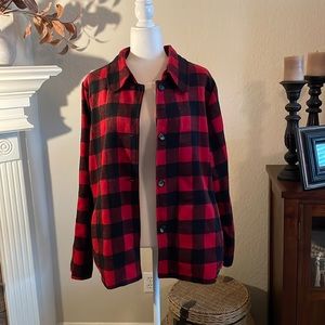 Brand unknown - buffalo check outerwear; size XL; lined; hand wash